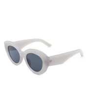 Aubrie Retro Round Women Cat Eye Sunglasses