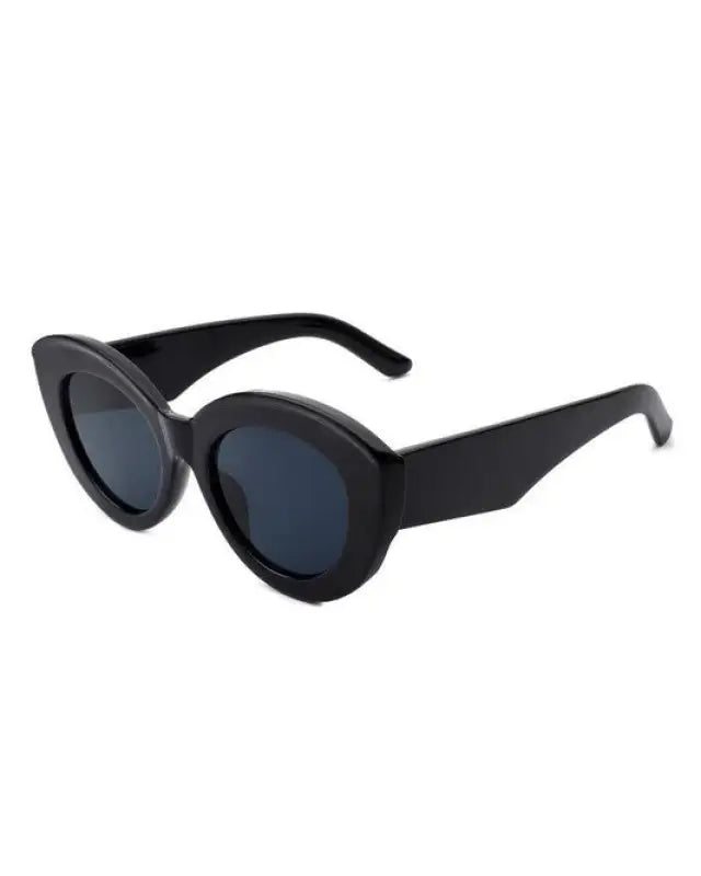 Aubrie Retro Round Women Cat Eye Sunglasses