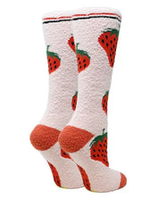 Berry - Women’s fuzzy crew socks multicolor / WS