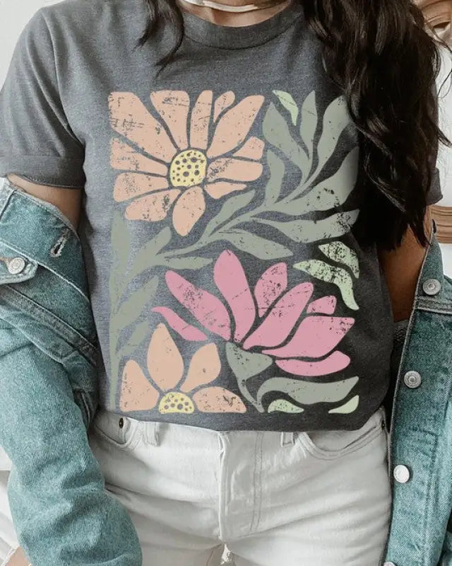 Botanical Pink Daisy Floral Graphic T Shirts - Dark Grey Heather / S