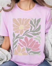 Botanical Pink Daisy Floral Graphic T Shirts - Lilac / S