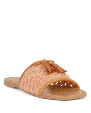 CEDAR HANDWOVEN NATURAL TASSEL FLATS - Tan / 5