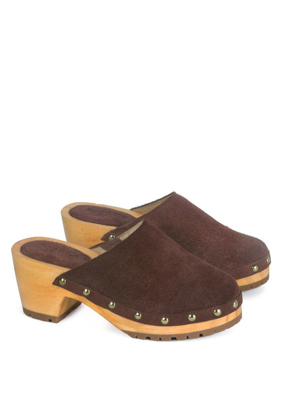 CEDRUS FINE SUEDE STUDDED CLOG MULES - Brown / 5