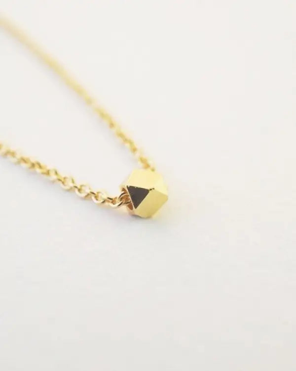 Comet Necklace - Gold / One Size