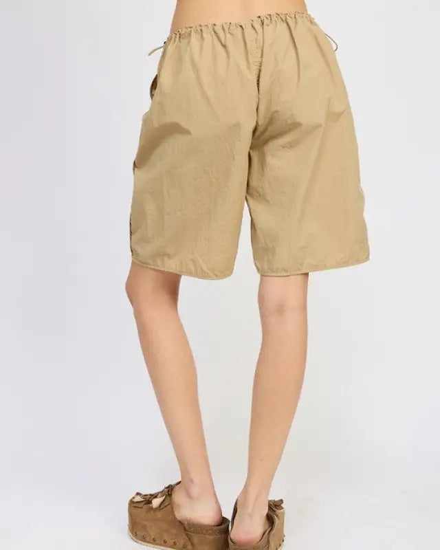 CONTRASTED BERMUDA SHORTS