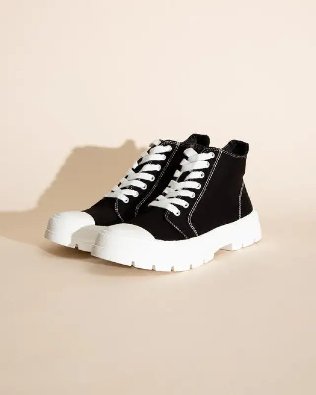 CRAYON-G Lace up Sneakers - BLACK / 5.5