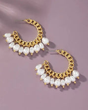 Curb chain hoop earrings with pearl drops - Gold / One Size - Rings