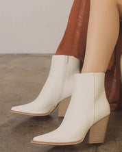 D-SONIA-WESTERN ANKLE BOOT