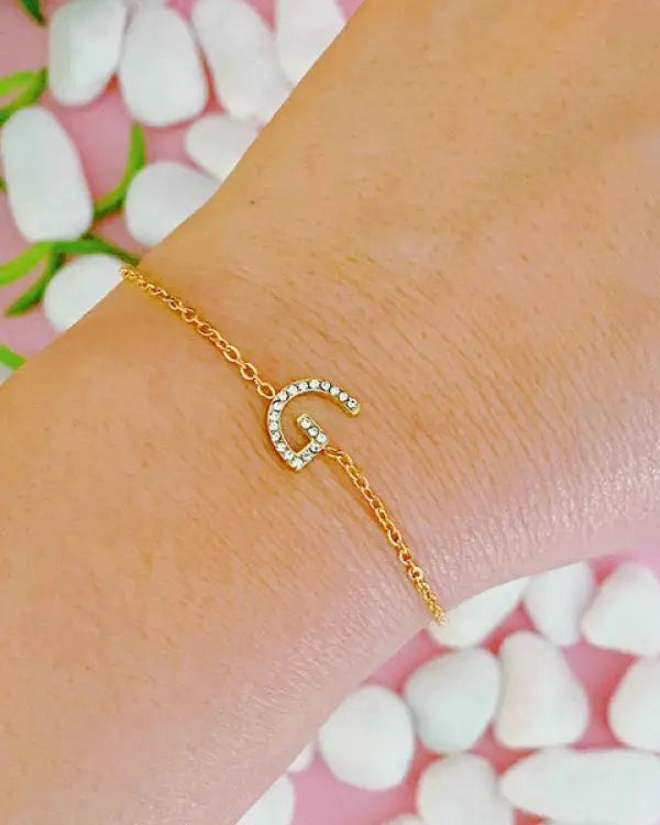 Dainty Sparkle Initial Bracelet - G / OS