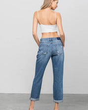 DISTRESSED PREMIUM BOYFRIEND JEANS