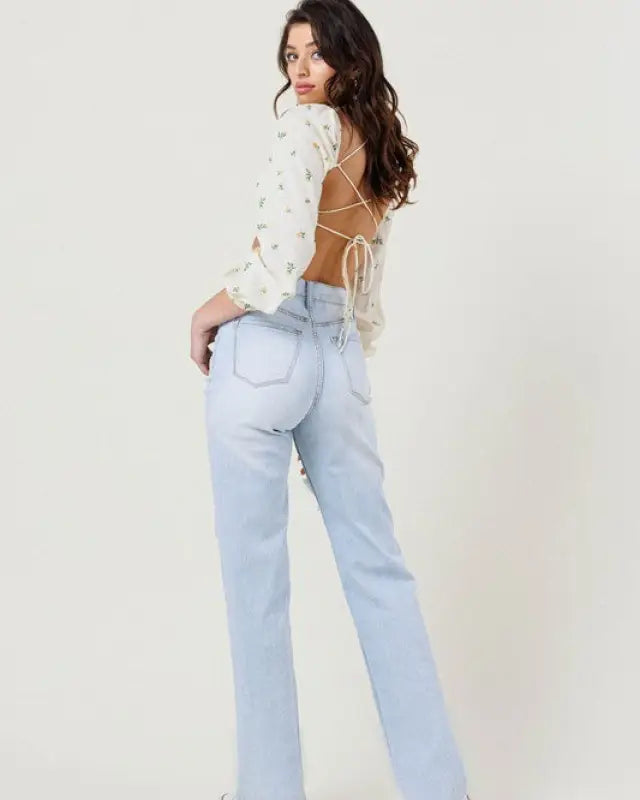 Distressed Wide Leg Jeans