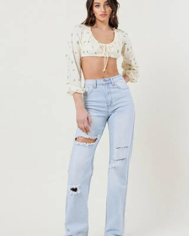 Distressed Wide Leg Jeans