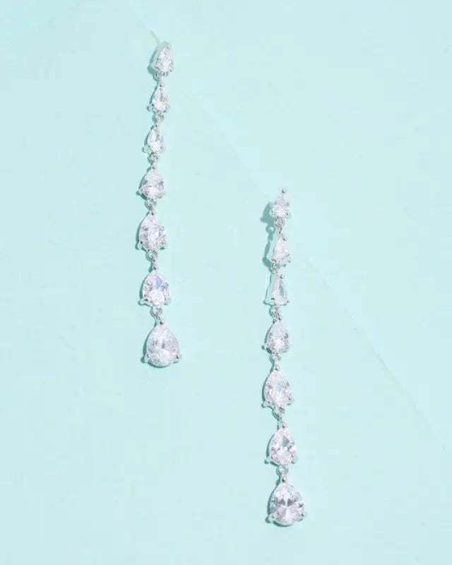 Droplet Wonder Dangle Earrings