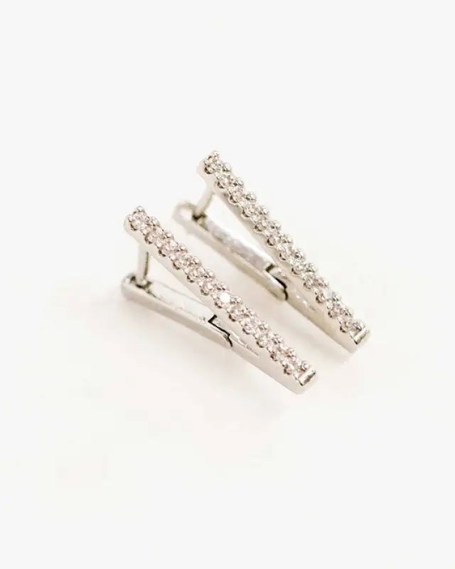 Edged Hoop Earrings - Silver / OS