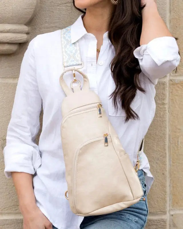 Evie Everyday Sling Bag