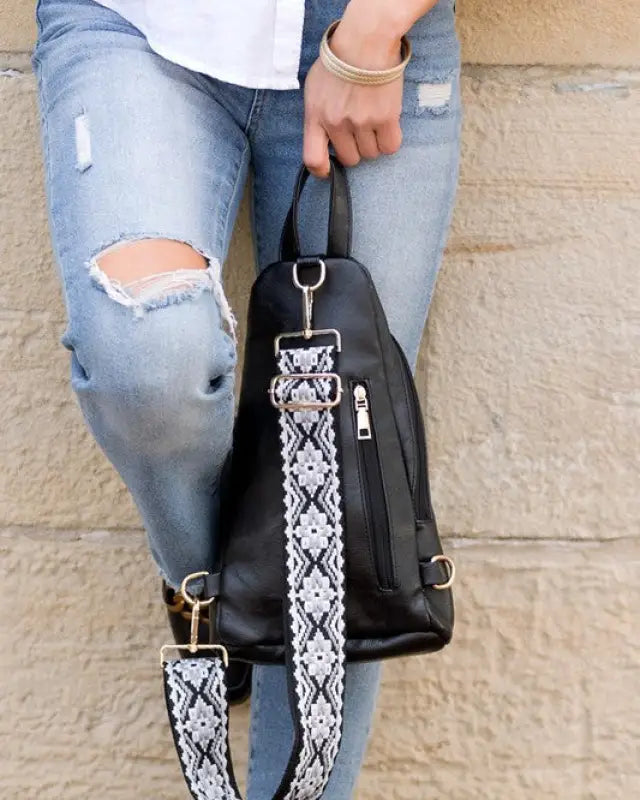 Evie Everyday Sling Bag