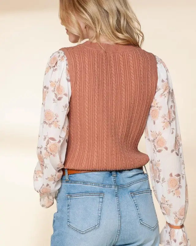 Floral Ruffle Cuff Sleeve Cable Knit Sweater