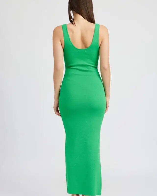 FRONT KNOT MIDI DRESS WITH CUTOUT