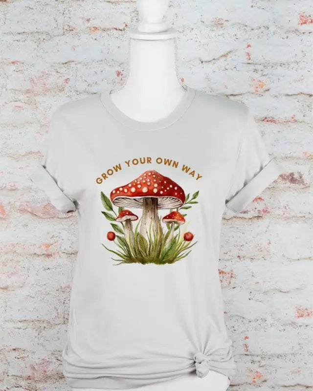 Grow Your Own Way Graphic Tee - Silver / L