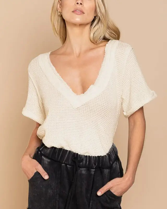 Half Sleeve V-neck Waffle Knit Top - CREAM / L