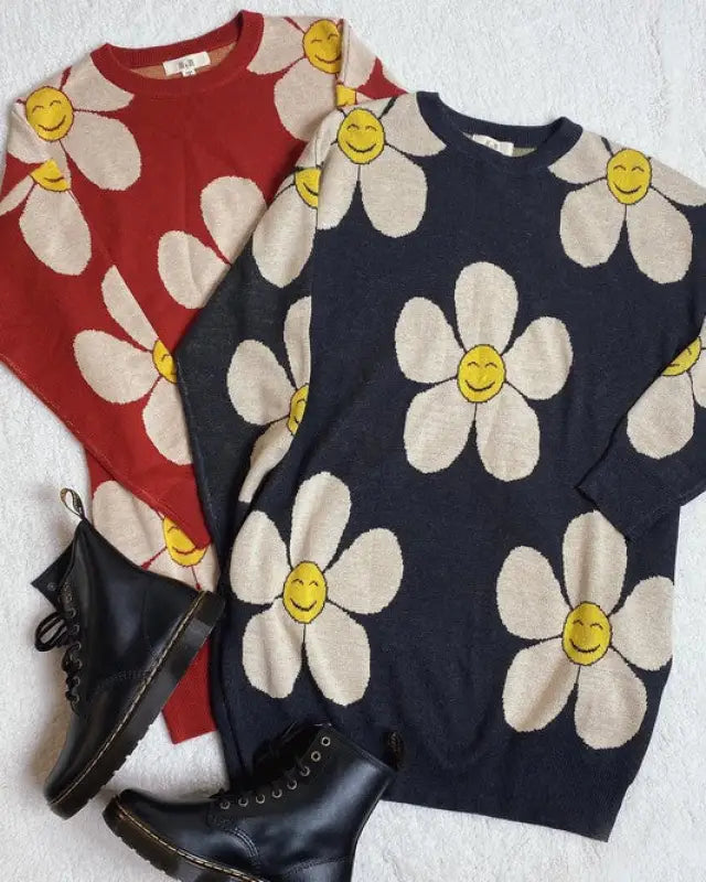 HAPPY FACE FLORAL PRINT KNIT SWETAER - Charcoal / S/M