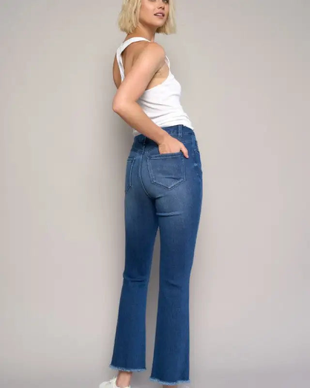 HIGH RISE CROP BOOT JEANS