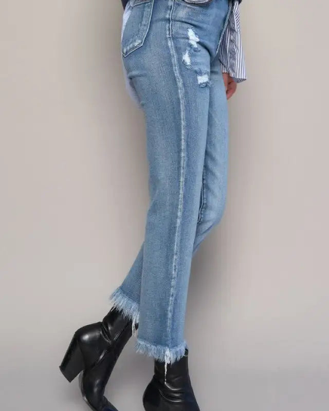 HIGH RISE CROPPED STRAIGHT JEANS