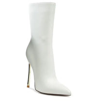 Klayton Boot - White / 5