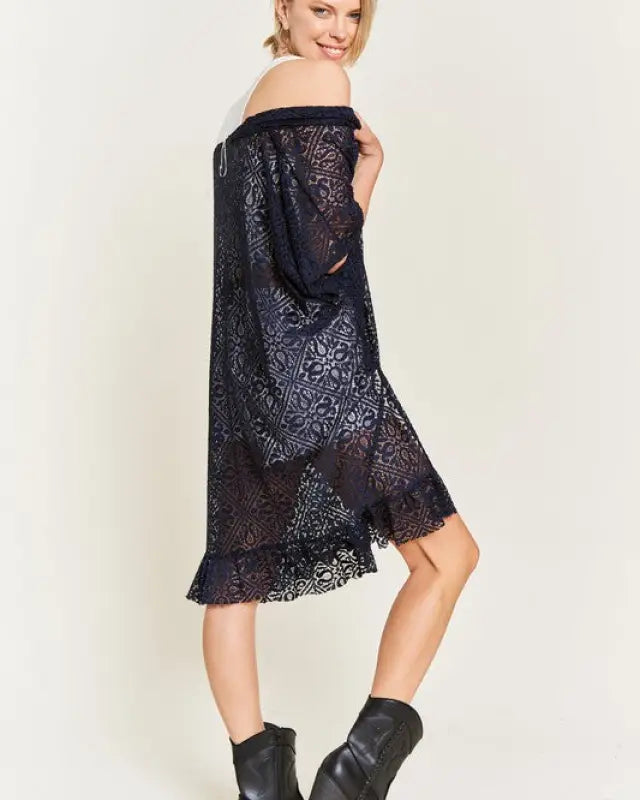 LACE OVER SIZE RUFFLE KIMONO