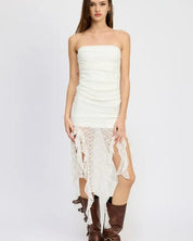 LACE TUBE DRESS WTIH RUFFLE DETAIL