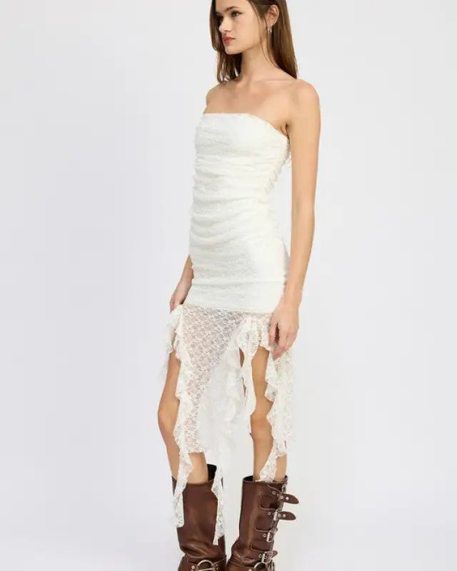 LACE TUBE DRESS WTIH RUFFLE DETAIL