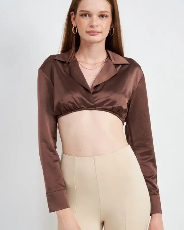 Long Sleeve Collared Crop Top With Underwire