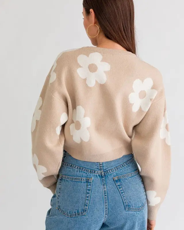 Long Sleeve Crop Sweater With Daisy Pattern