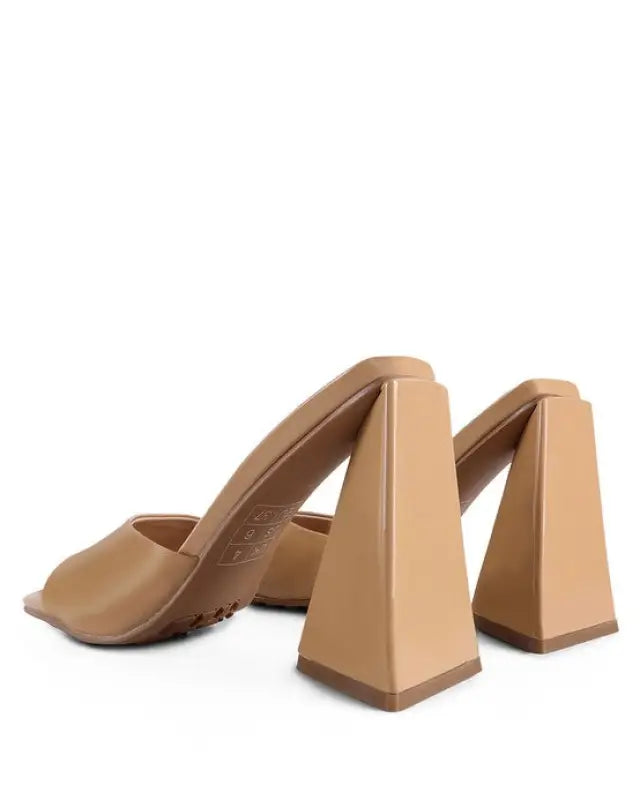 LOVEBUG TRIANGULAR BLOCK HEEL SANDALS