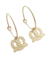 Magic Charm Pretzel Hoops - Gold / One Size