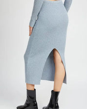 MAXI KNIT SKIRT WITH BACK SLIT