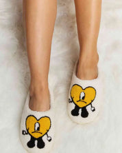 Melody Love Heart Print Plush Slippers