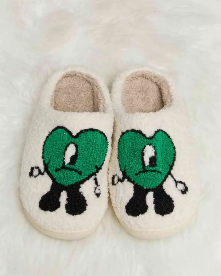 Melody Love Heart Print Plush Slippers