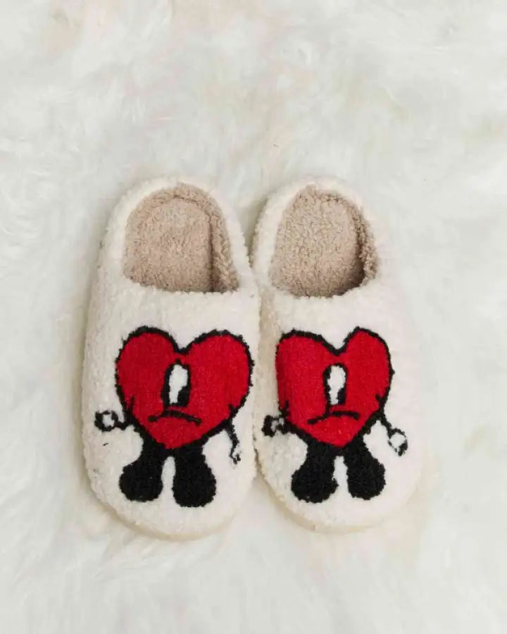 Melody Love Heart Print Plush Slippers