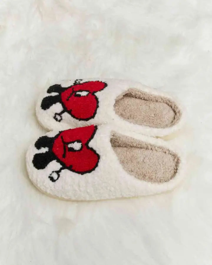 Melody Love Heart Print Plush Slippers