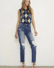 MID - RISE BOYFRIEND JEANS