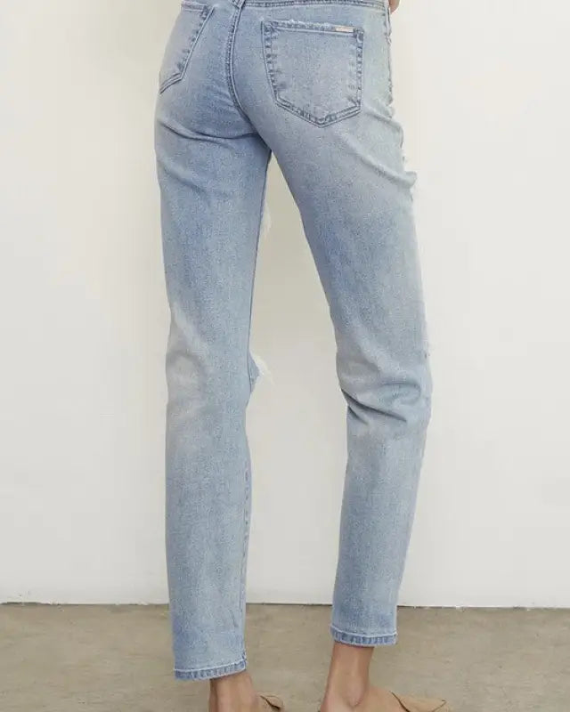 MID RISE SLIM BOYFRIEND JEANS