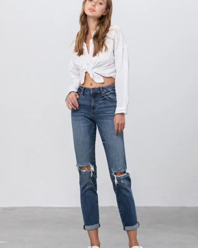 MID - RISE SLIM BOYFRIEND JEANS