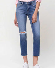 Mid - Rise Straight Crop Jeans