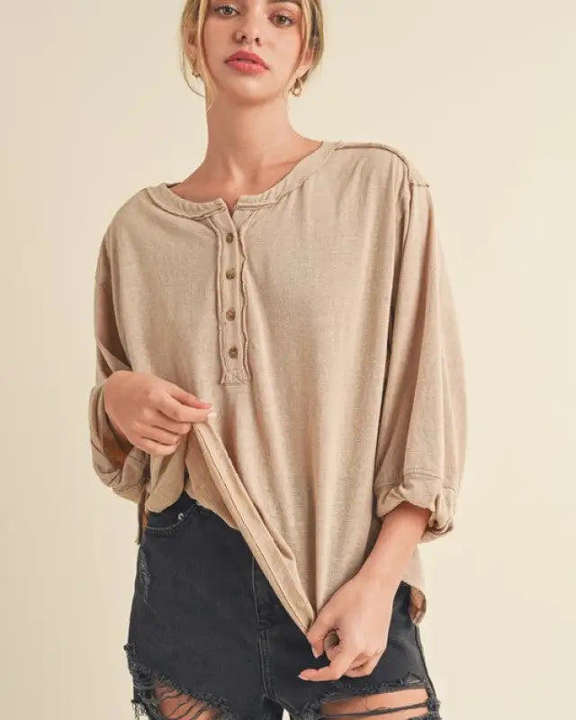 Nore 3/4 Henley Top