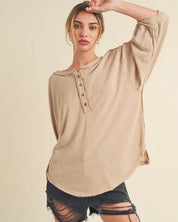 Nore 3/4 Henley Top