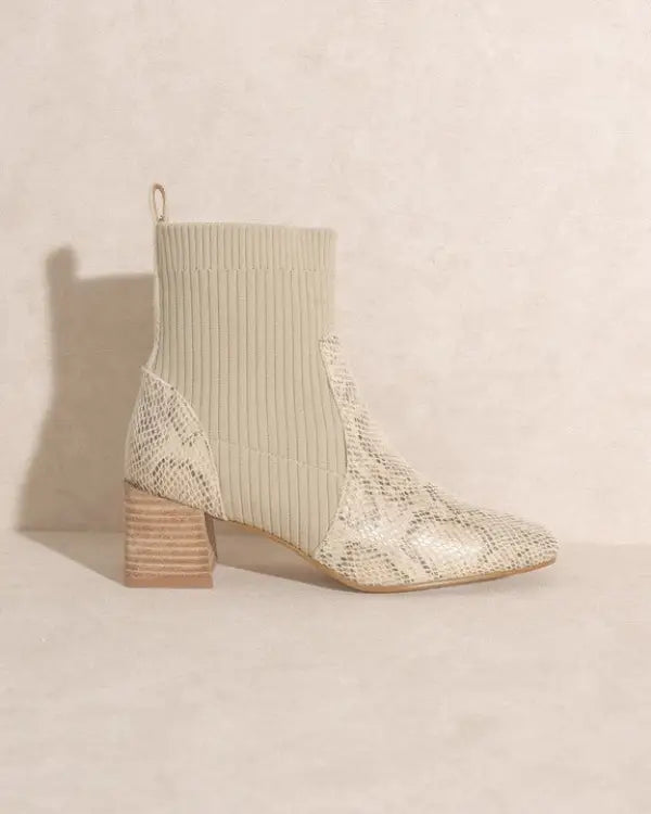 OASIS SOCIETY Geraldine - Sock Bootie