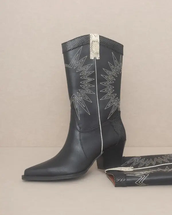 Oasis Society Halle - Paneled Cowboy Boots