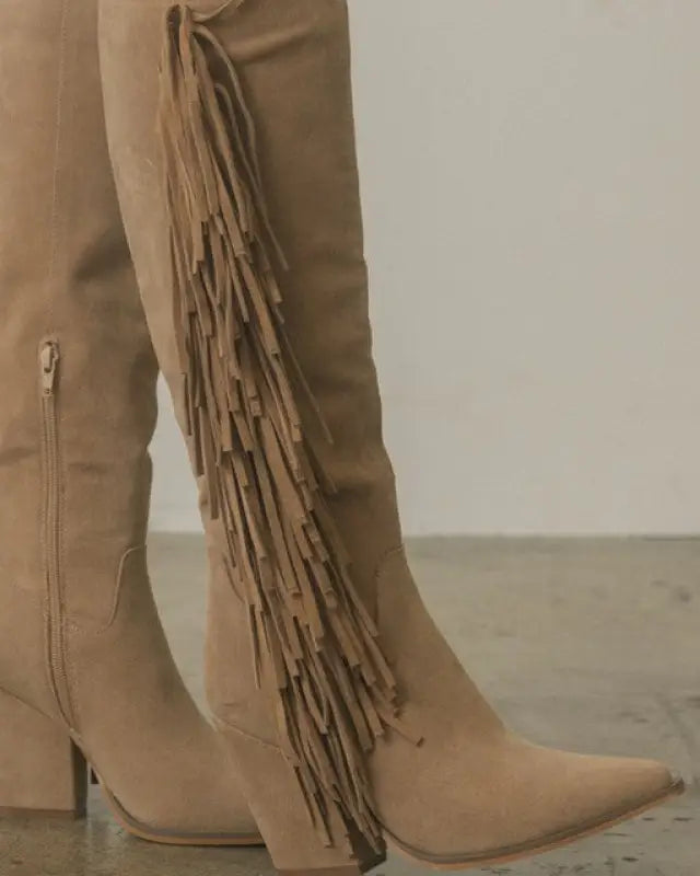 Oasis Society Out West - Knee-High Fringe Boots