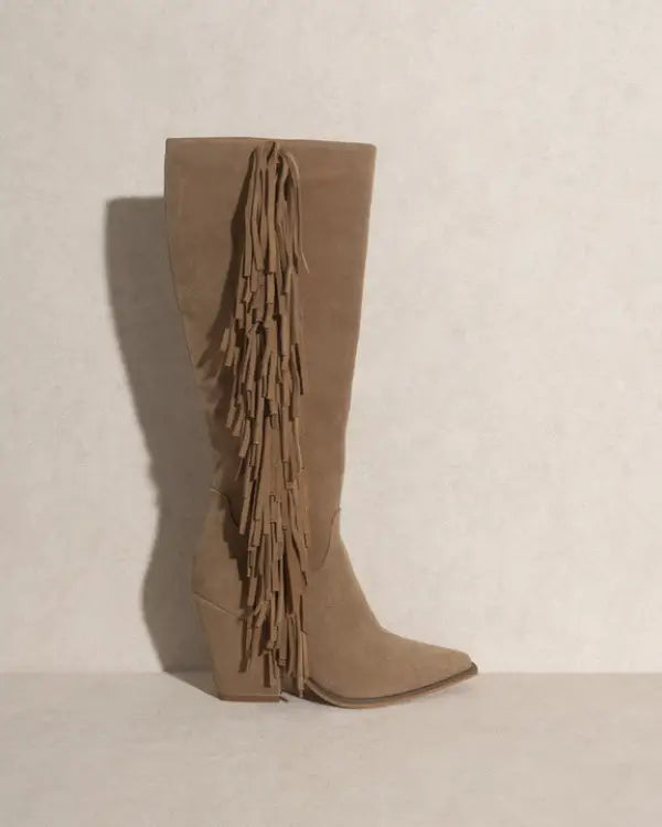 Oasis Society Out West - Knee-High Fringe Boots